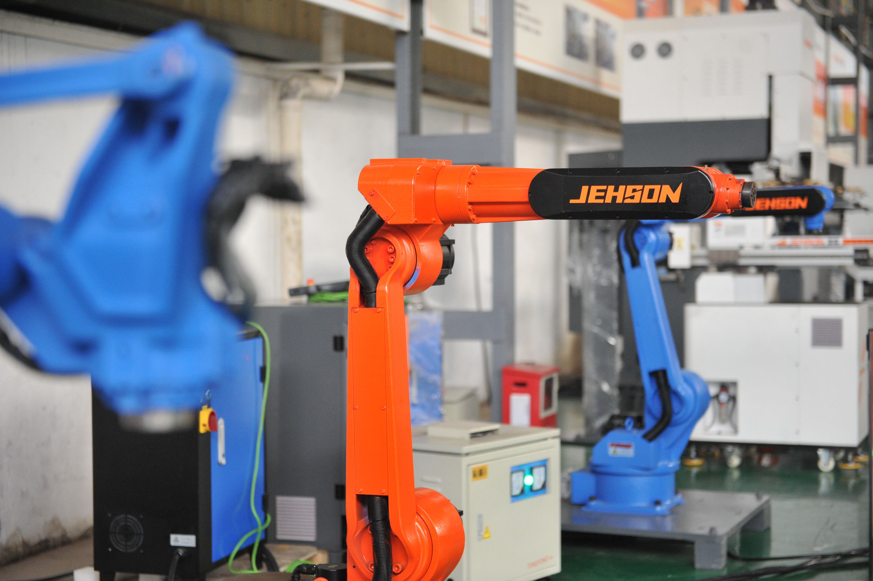 碼垛機(jī)器人的應(yīng)用范圍有哪些